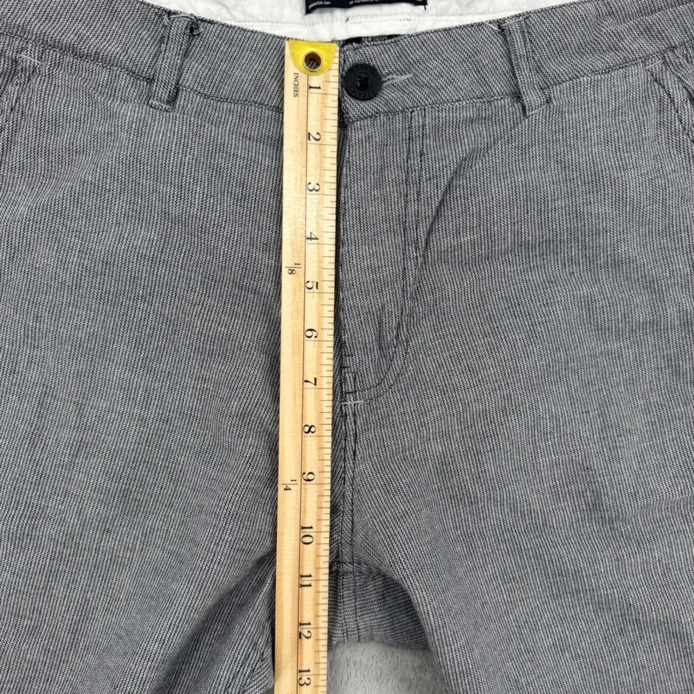 Ezekiel Mens Striped Chino Shorts Black White Pinstripe Flat Front‎ Size 34